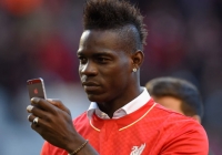 HLV Mourinho và lời khuyên đầy bất ngờ dành cho Balotelli HLV Mourinho và lời khuyên đầy bất ngờ dành cho Balotelli